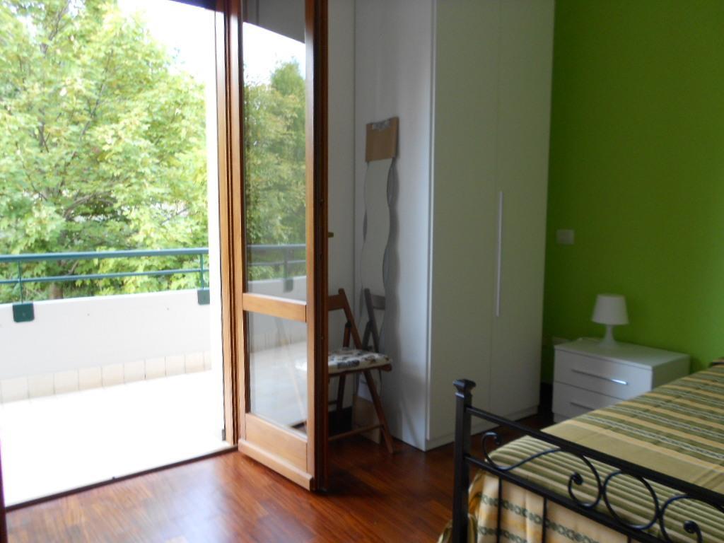 B&B San Bartolo ペザロ 部屋 写真