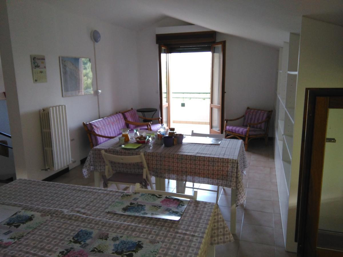 B&B San Bartolo ペザロ エクステリア 写真